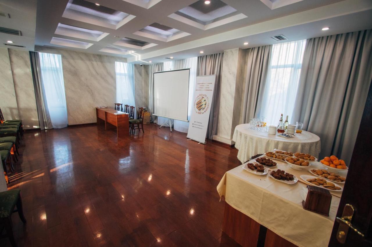 Renion Residence Hotel Almatı Dış mekan fotoğraf